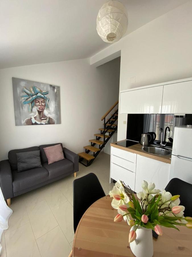 Apartmani Lozic Baska Voda Exterior photo